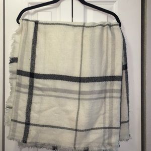 Old Navy Blanket Scarf